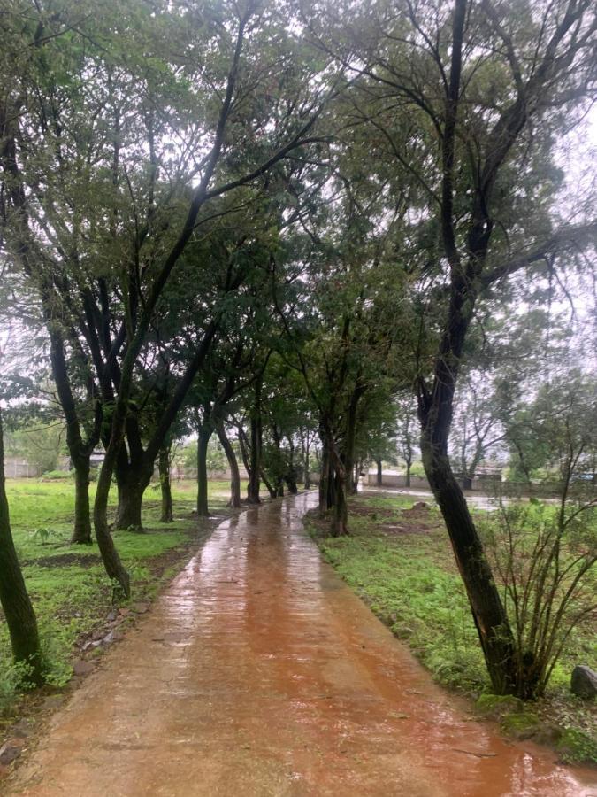 Whispering Woods Villa And Eco Farms Lonavala Luaran gambar
